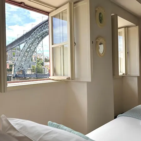 Ribeira Cinema Apartament Porto