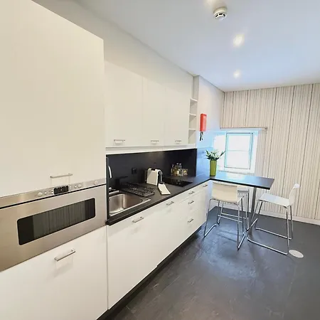 아파트 리베이라 시네마 아파트먼트 포르투