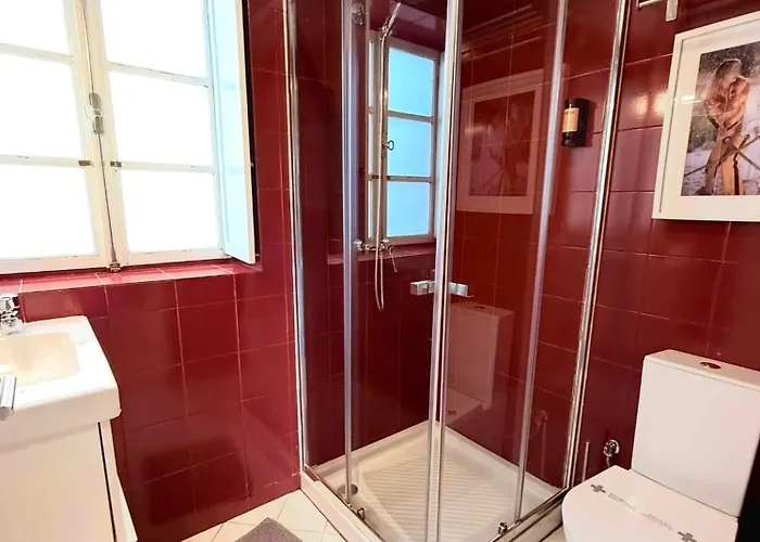 Ribeira Cinema Apartament Porto