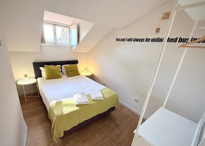 리베이라 시네마 아파트먼트