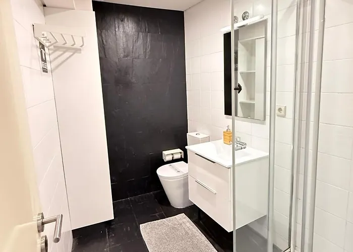 Ribeira Cinema Apartament Porto