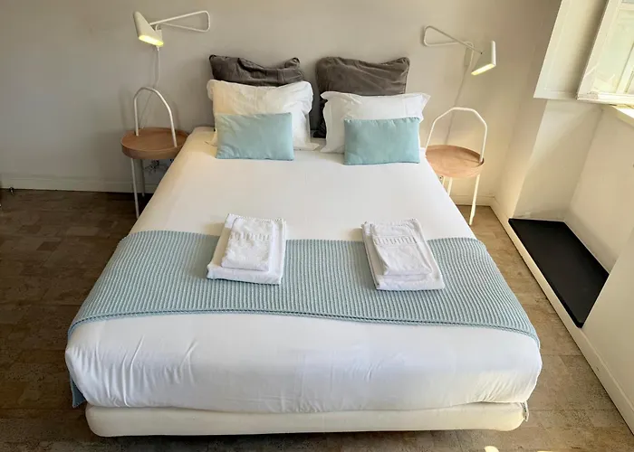 Ribeira Cinema Apartament *