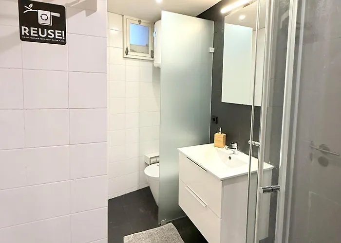 리베이라 시네마 아파트먼트 *