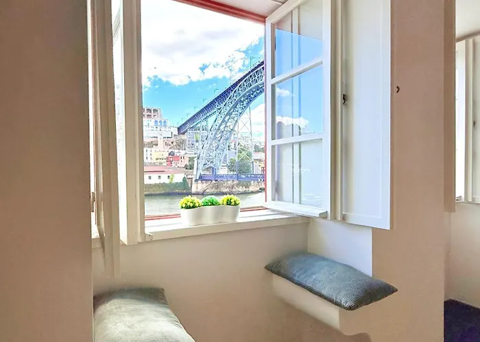 Ribeira Cinema Apartament *