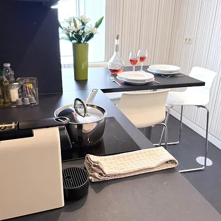 리베이라 시네마 아파트먼트 아파트